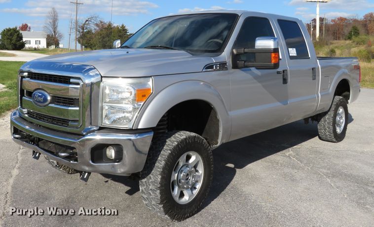 image for item DI3860 2011 Ford F250 Super Duty XLT  Crew Cab pickup truck