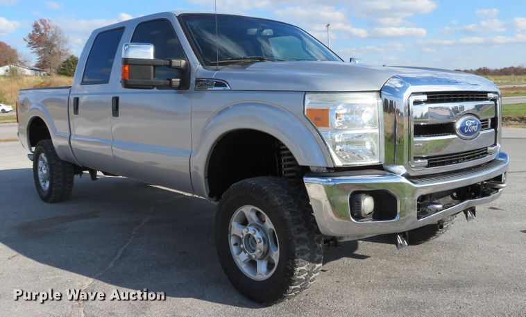 image for item DI3860 2011 Ford F250 Super Duty XLT  Crew Cab pickup truck