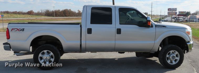image for item DI3860 2011 Ford F250 Super Duty XLT  Crew Cab pickup truck