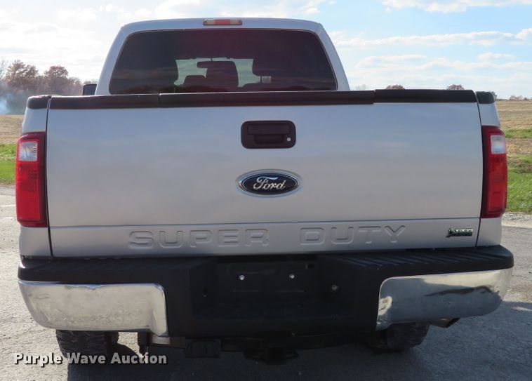 image for item DI3860 2011 Ford F250 Super Duty XLT  Crew Cab pickup truck