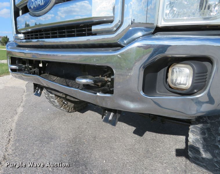 image for item DI3860 2011 Ford F250 Super Duty XLT  Crew Cab pickup truck