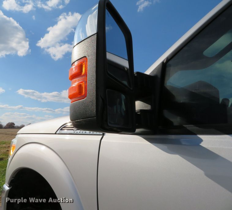 image for item DI3860 2011 Ford F250 Super Duty XLT  Crew Cab pickup truck