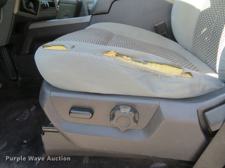 image for item DI3860 2011 Ford F250 Super Duty XLT  Crew Cab pickup truck