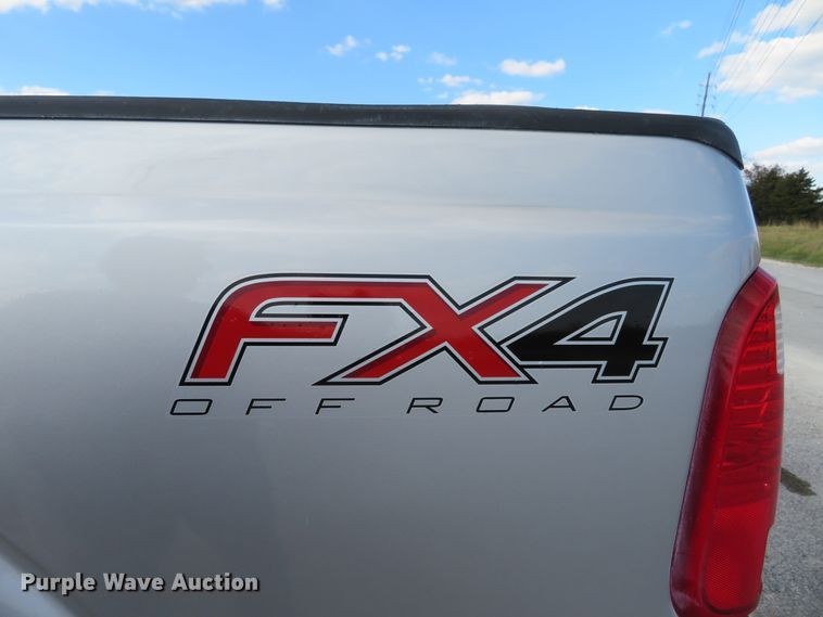 image for item DI3860 2011 Ford F250 Super Duty XLT  Crew Cab pickup truck