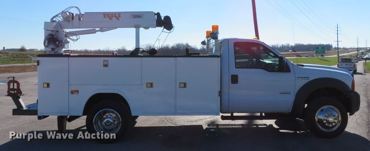 image for item DI3873 2005 Ford F450 Super Duty XL  utility truck
