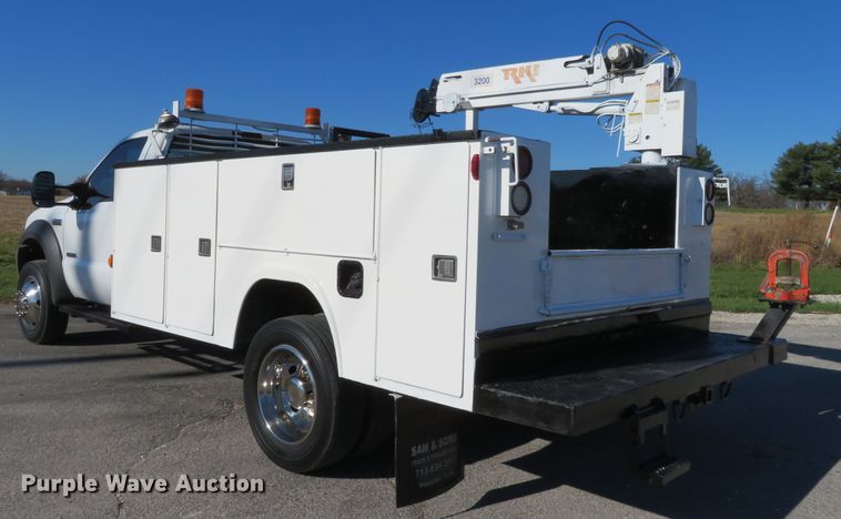 image for item DI3873 2005 Ford F450 Super Duty XL  utility truck