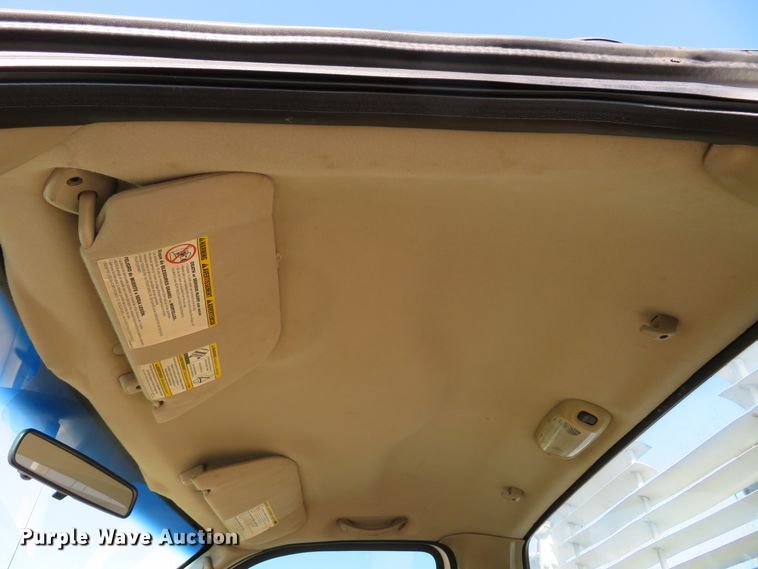 image for item DI3873 2005 Ford F450 Super Duty XL  utility truck