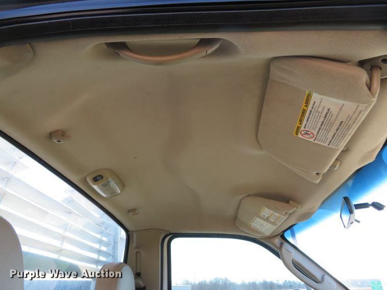 image for item DI3873 2005 Ford F450 Super Duty XL  utility truck