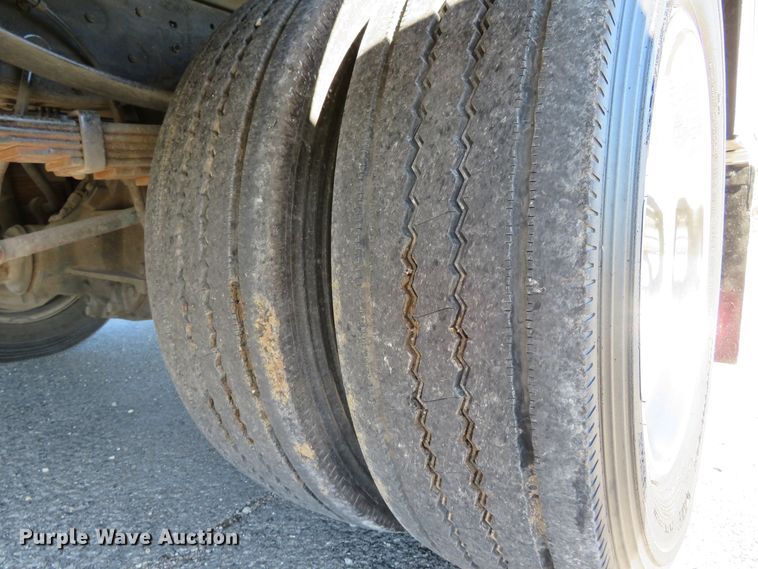 image for item DI3873 2005 Ford F450 Super Duty XL  utility truck