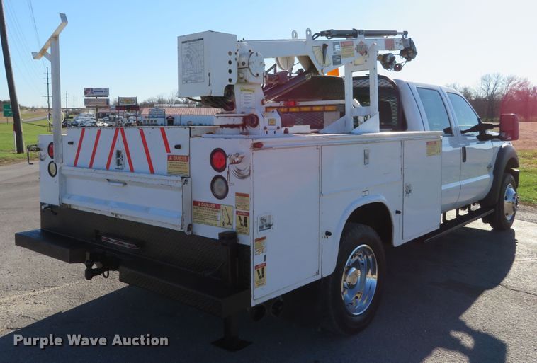 image for item DI3878 2011 Ford F550 Super Duty XL  Crew Cab utility truck