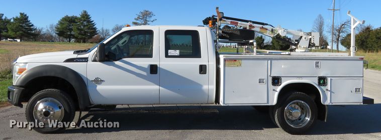 image for item DI3878 2011 Ford F550 Super Duty XL  Crew Cab utility truck