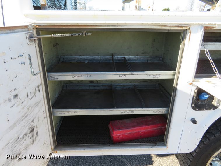 image for item DI3878 2011 Ford F550 Super Duty XL  Crew Cab utility truck