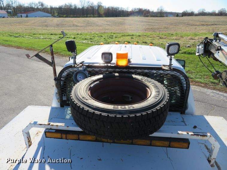 image for item DI3878 2011 Ford F550 Super Duty XL  Crew Cab utility truck