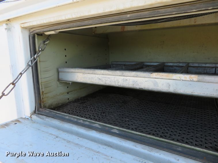 image for item DI3878 2011 Ford F550 Super Duty XL  Crew Cab utility truck