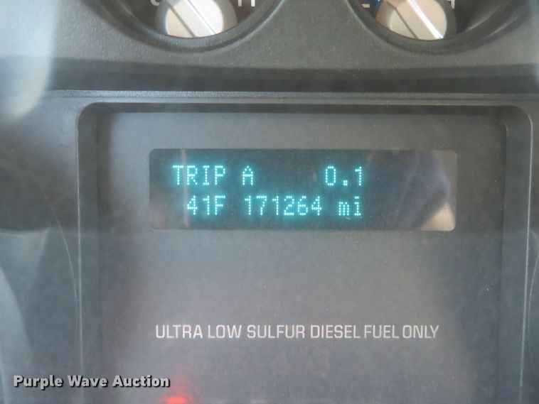 image for item DI3878 2011 Ford F550 Super Duty XL  Crew Cab utility truck