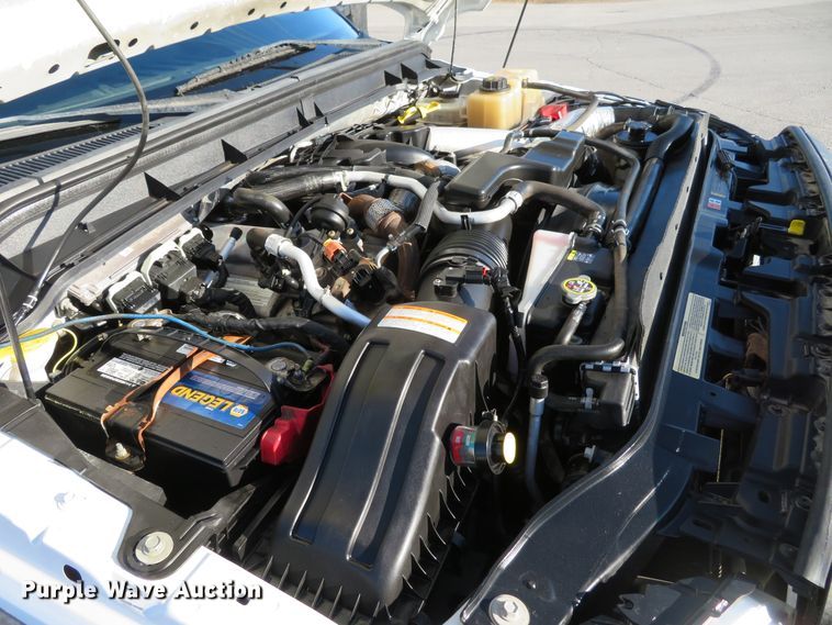 image for item DI3878 2011 Ford F550 Super Duty XL  Crew Cab utility truck