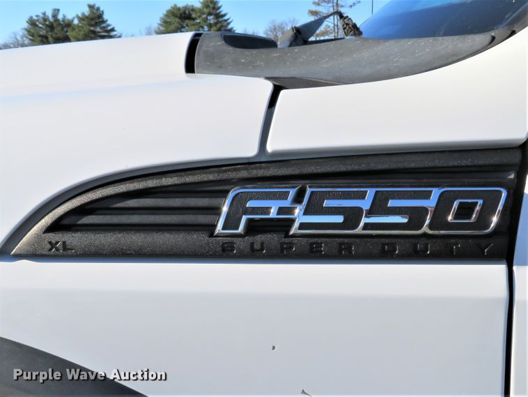 image for item DI3878 2011 Ford F550 Super Duty XL  Crew Cab utility truck