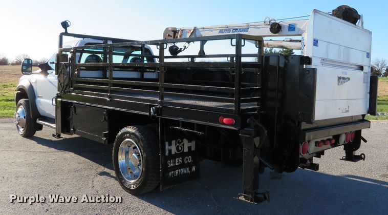 image for item DI3879 2006 Ford F550 Super Duty XL  utility truck