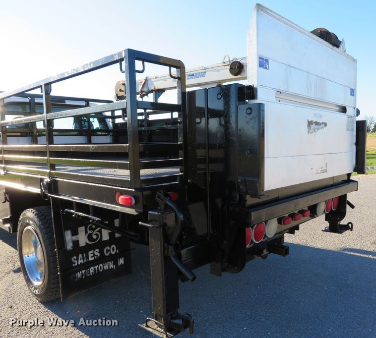 image for item DI3879 2006 Ford F550 Super Duty XL  utility truck