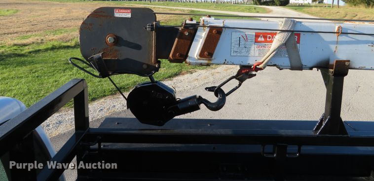 image for item DI3879 2006 Ford F550 Super Duty XL  utility truck