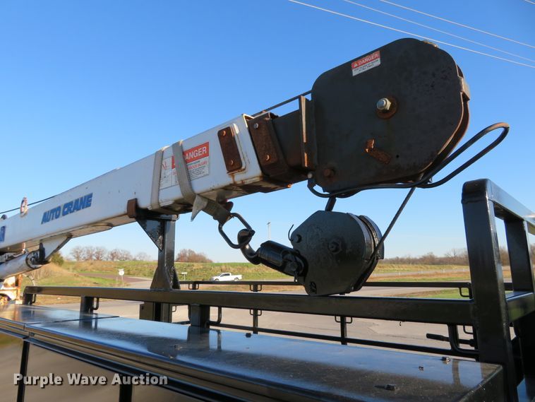 image for item DI3879 2006 Ford F550 Super Duty XL  utility truck