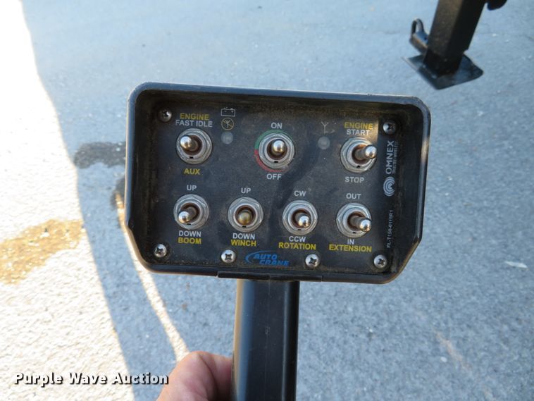 image for item DI3879 2006 Ford F550 Super Duty XL  utility truck