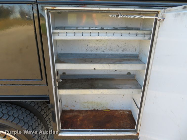 image for item DI3879 2006 Ford F550 Super Duty XL  utility truck