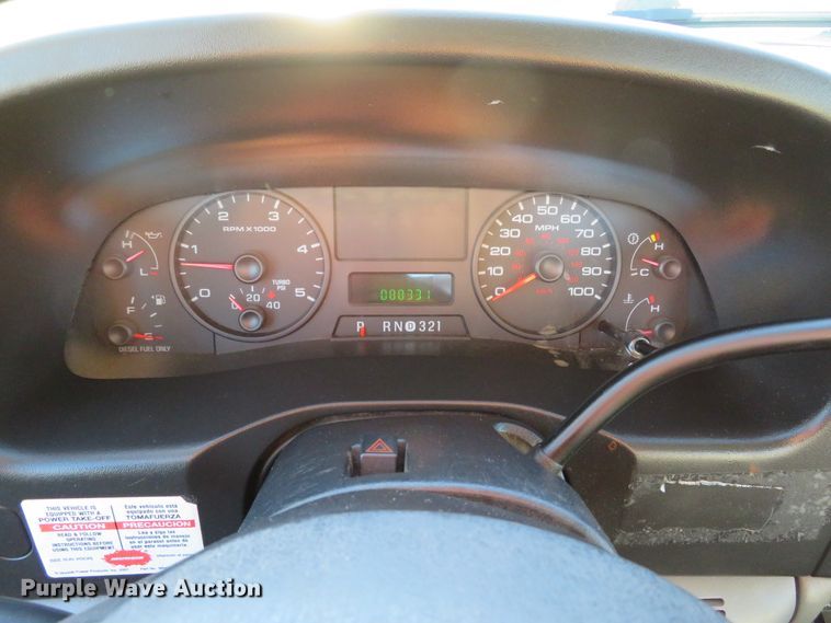 image for item DI3879 2006 Ford F550 Super Duty XL  utility truck