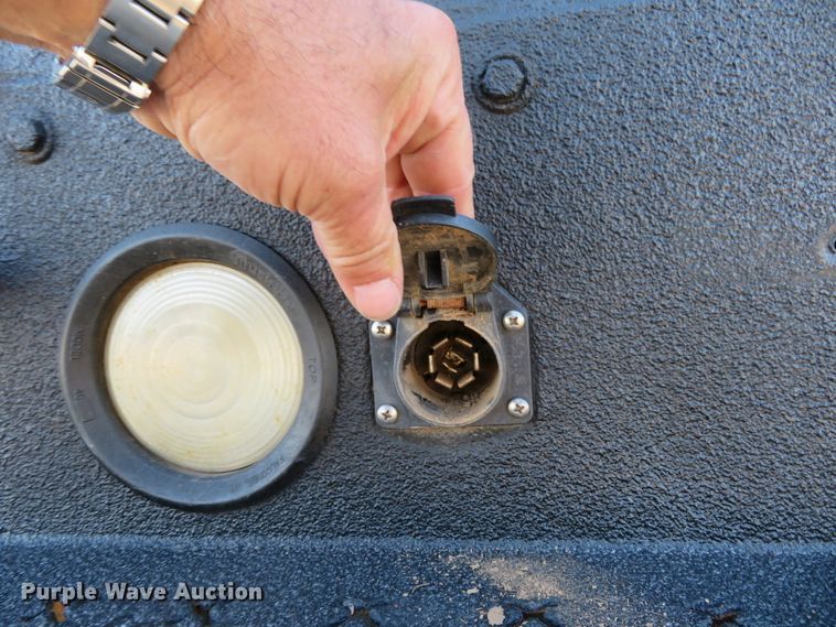 image for item DI3880 2011 Ford F350 Super Duty XL  SuperCab flatbed pickup truck