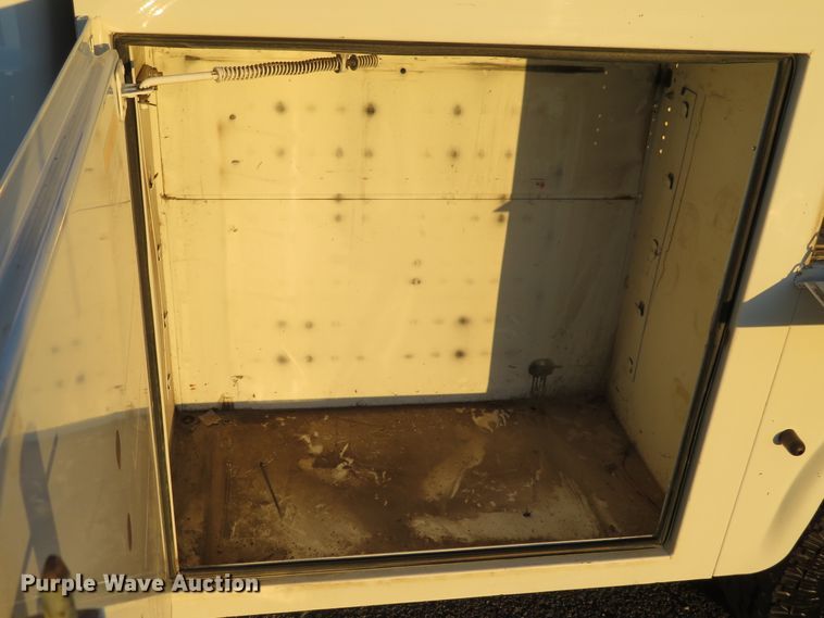 image for item DI3897 2013 Ford F350 Super Duty XL  SuperCab utility bed pickup truck