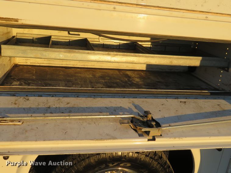 image for item DI3897 2013 Ford F350 Super Duty XL  SuperCab utility bed pickup truck