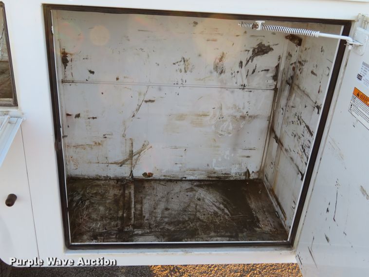 image for item DI3897 2013 Ford F350 Super Duty XL  SuperCab utility bed pickup truck