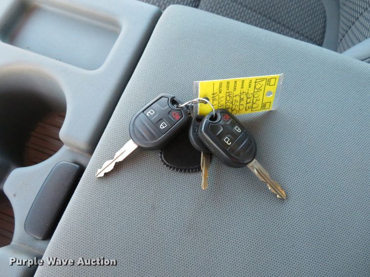 image for item DI3897 2013 Ford F350 Super Duty XL  SuperCab utility bed pickup truck