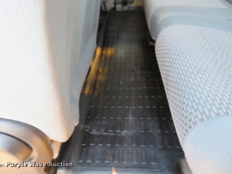 image for item DI3897 2013 Ford F350 Super Duty XL  SuperCab utility bed pickup truck