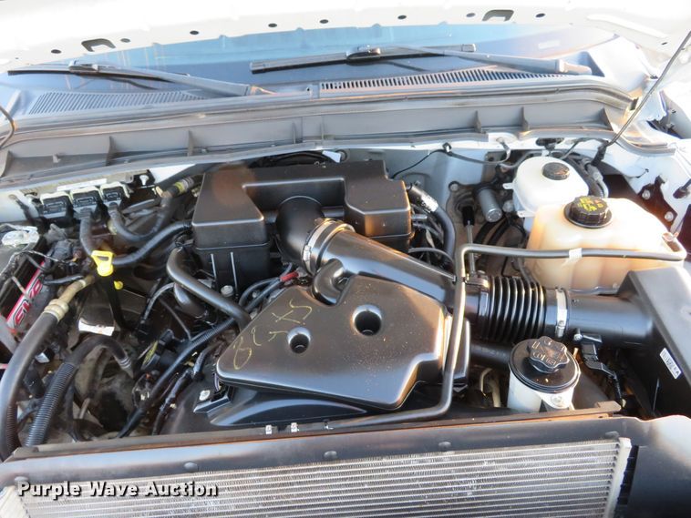 image for item DI3897 2013 Ford F350 Super Duty XL  SuperCab utility bed pickup truck