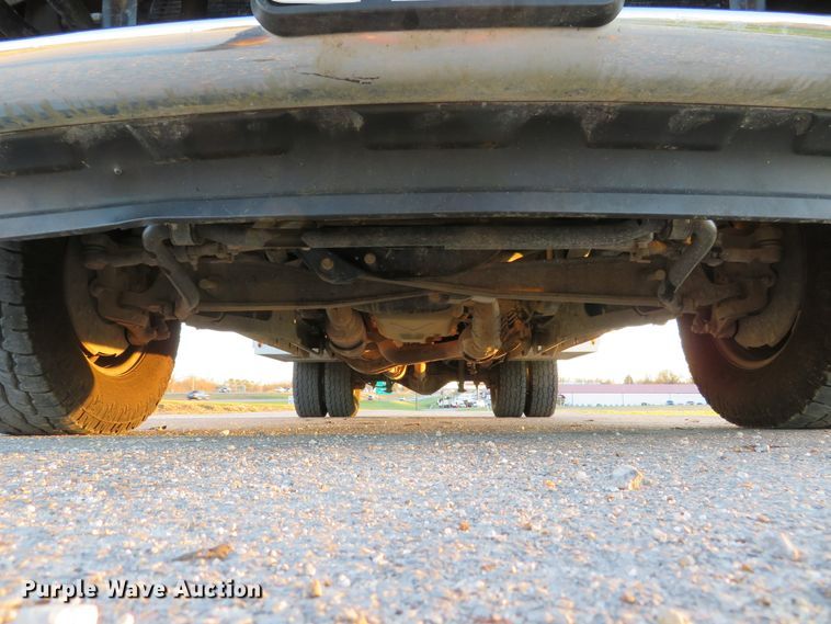 image for item DI3897 2013 Ford F350 Super Duty XL  SuperCab utility bed pickup truck