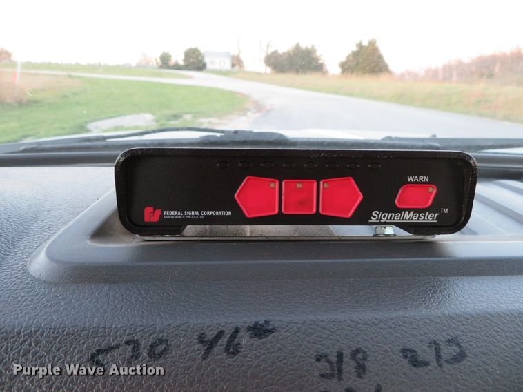 image for item DI3898 2009 Ford F350 Super Duty XL  SuperCab utility bed pickup truck