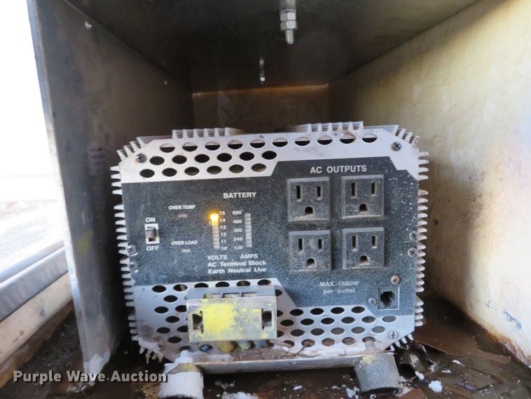 image for item DI3898 2009 Ford F350 Super Duty XL  SuperCab utility bed pickup truck