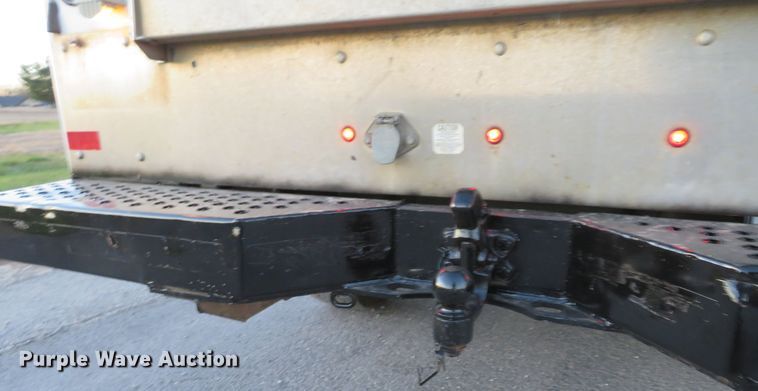 image for item DI3898 2009 Ford F350 Super Duty XL  SuperCab utility bed pickup truck