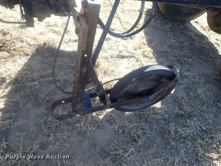 image for item DI7295 1977 Ford L8000  truck cab and chassis