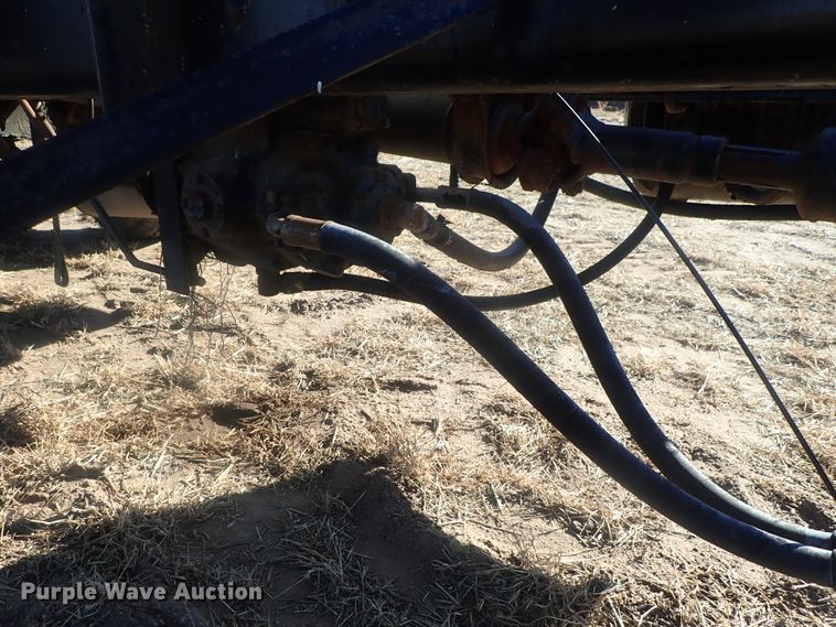 image for item DI7295 1977 Ford L8000  truck cab and chassis