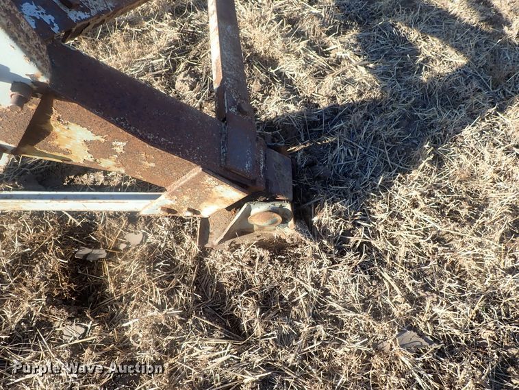 image for item DI7351 (2) trailer landing gears