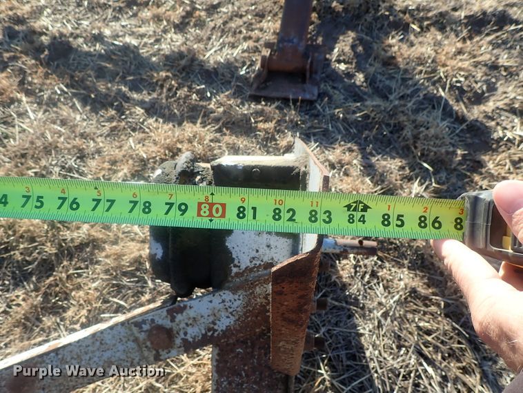 image for item DI7351 (2) trailer landing gears