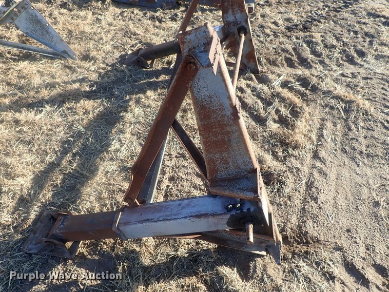 image for item DI7351 (2) trailer landing gears