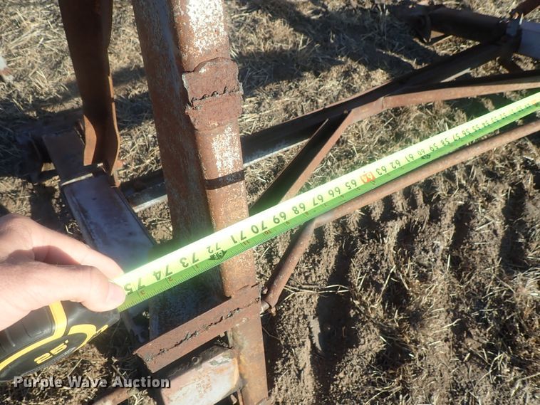 image for item DI7351 (2) trailer landing gears