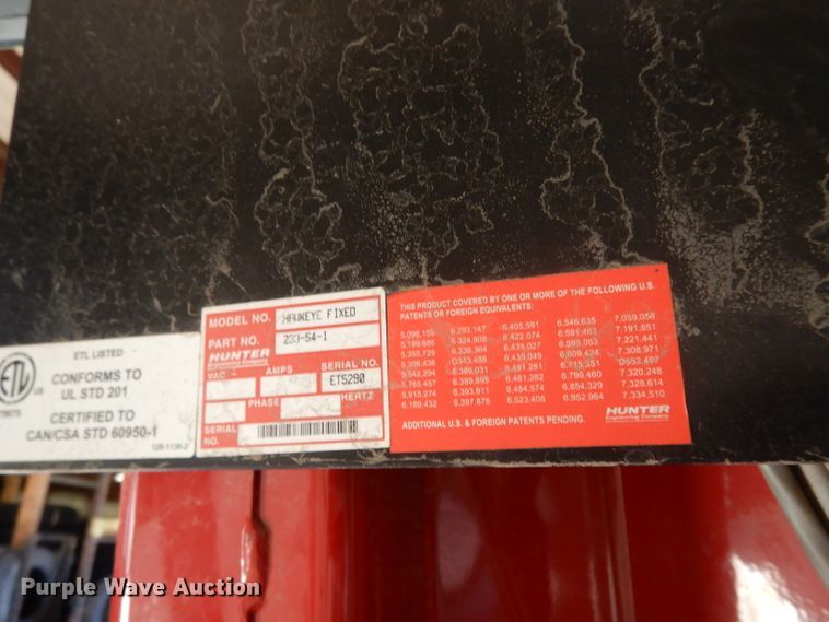 image for item DI8074 Hunter alignment machine