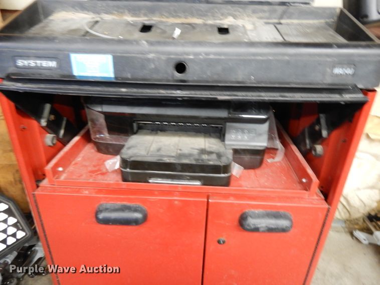 image for item DI8074 Hunter alignment machine