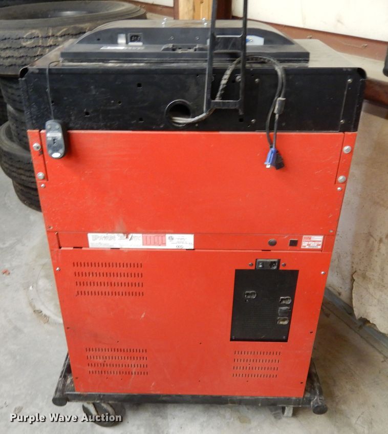 image for item DI8074 Hunter alignment machine