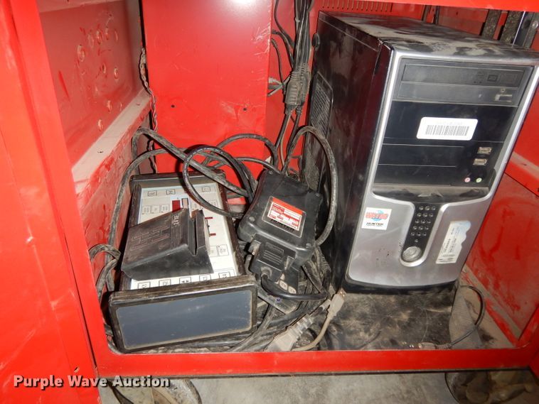 image for item DI8075 Hunter alignment machine