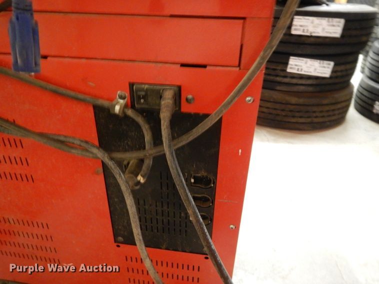 image for item DI8075 Hunter alignment machine